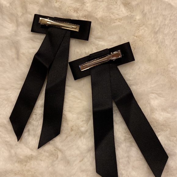 Set of French Ribbon Barrettes - Picture 2 of 5